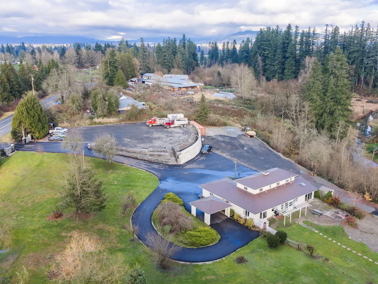8058 Glover Road, Langley, BC, V1M 3S3 - 39