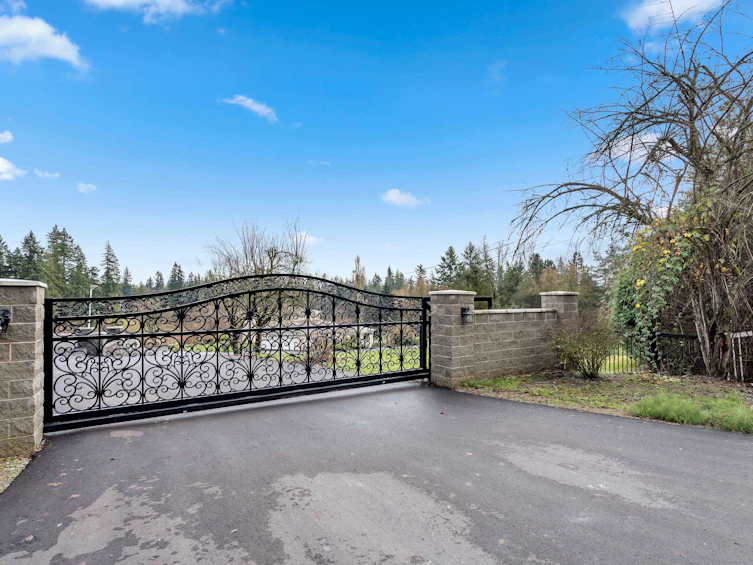 8058 Glover Road, Langley, BC, V1M 3S3 - 34