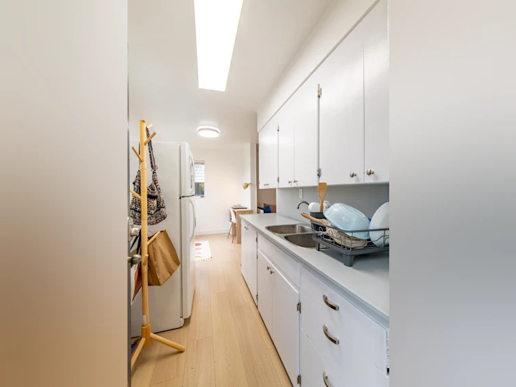 3315 W 6th Avenue, Vancouver, BC, V6R 1T2 - 29