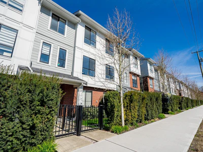 23-11556 72a Avenue - 2