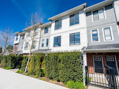 23-11556 72a Avenue - 4