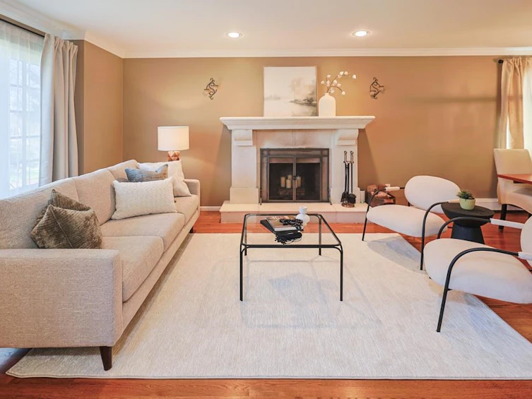 78 W 39th Avenue, Vancouver, BC, V5Y 2N9 - 2