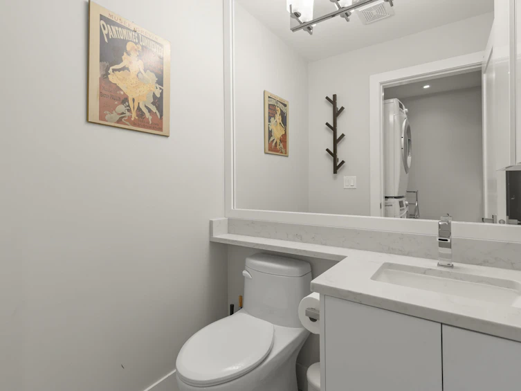 1011 Keefer Street, Vancouver, BC, V6A 1Y9 - 32