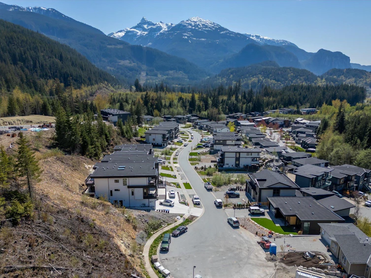 34-3385 Mamquam Road, Squamish, BC, V8B 0E3 - 5