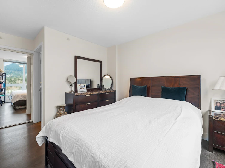 1102-3007 Glen Drive, Coquitlam, BC, V3B 0L8 - 8