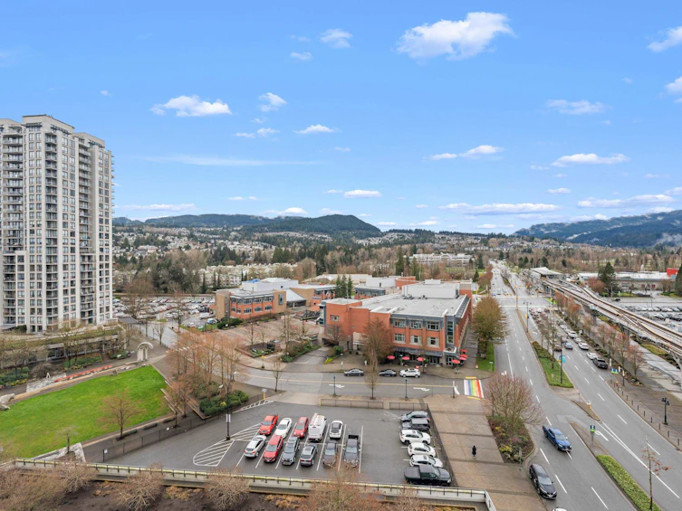 1102-3007 Glen Drive, Coquitlam, BC, V3B 0L8 - 17