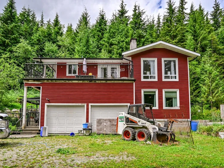 12297 Roach Street, Mission, BC, V4S 1L4