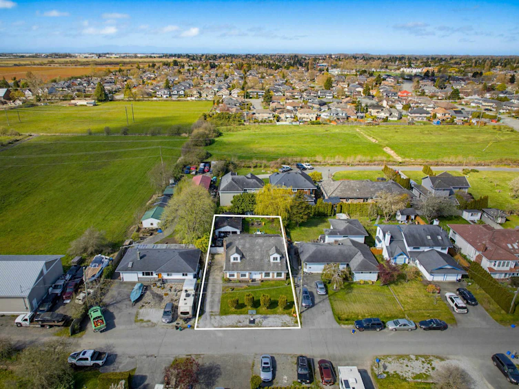 4537 65a Street, Delta, BC, V4K 4Y7 - 4