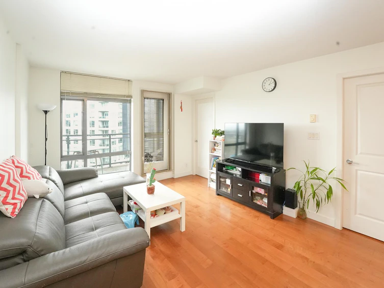1808-3660 Vanness Avenue, Vancouver, BC, V5R 6H8 - 8