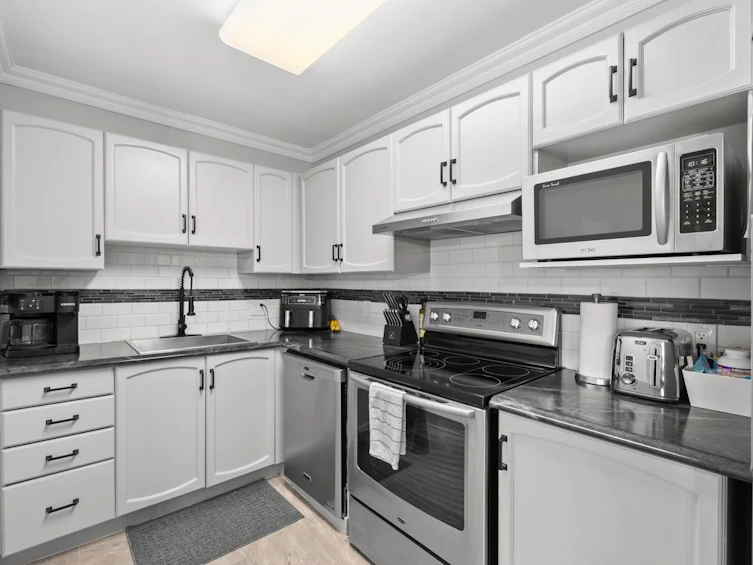 310-2958 Trethewey Street, Abbotsford, BC, V2T 6P6 - 15