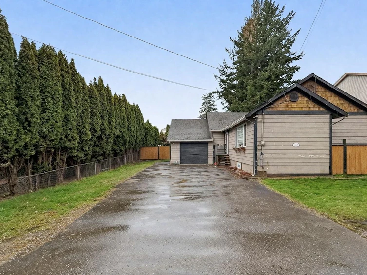 33056 Cherry Avenue, Mission, BC, V2V 2T9