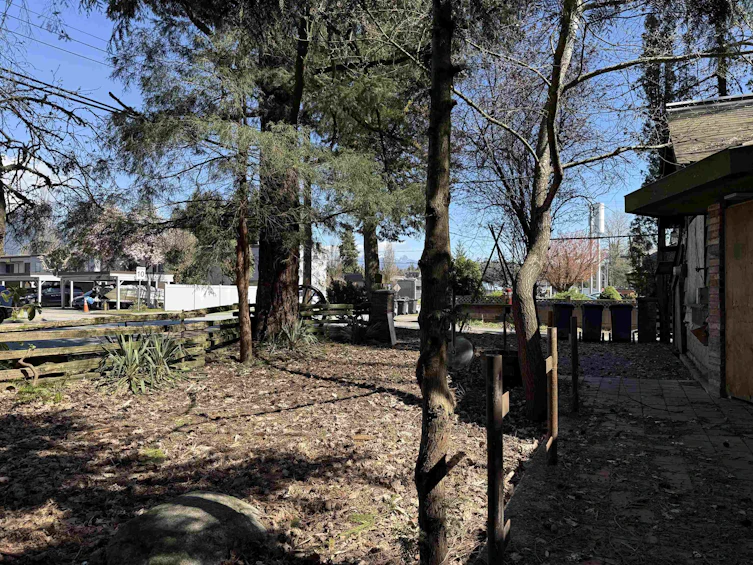1570 Salisbury Avenue, Port Coquitlam, BC, V3B 1X2 - 5