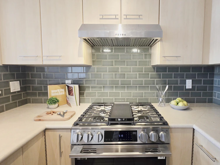 1427-5133 Garden City Road, Richmond, BC, V6X 4H9 - 9