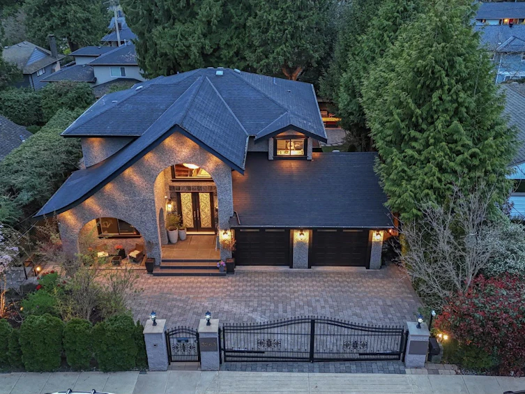 3263 Norwood Avenue, North Vancouver, BC, V7N 3P2 - 27