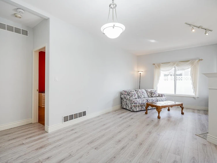 142-8485 Young Road, Chilliwack, BC, V2P 7Y7 - 8