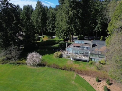 460 Southborough Drive - 2