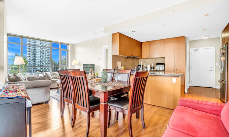1003-3008 Glen Drive