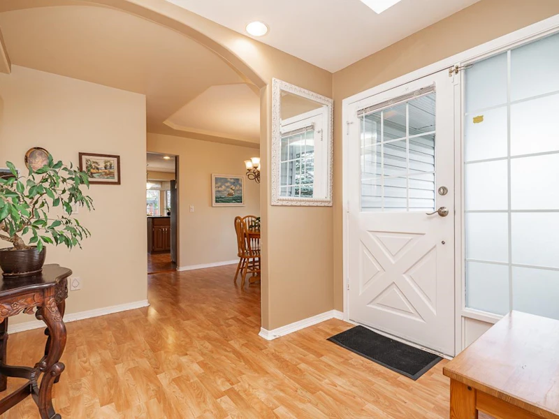 6167 189th Street, Surrey BC V3S 7T6