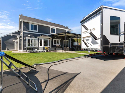 6748 Henry Street - 4