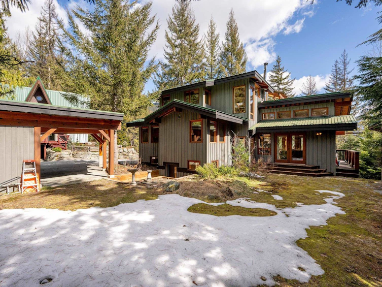 8596 Drifter Place, Whistler, BC, V8E 0G2 - 38