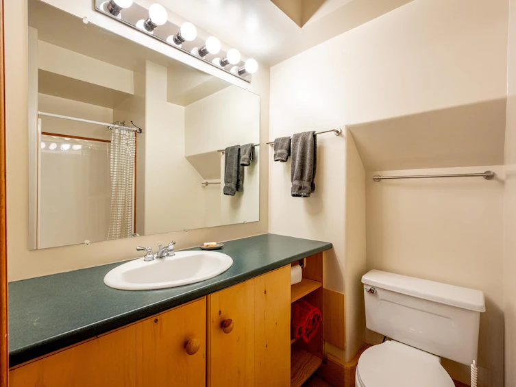 8596 Drifter Place, Whistler, BC, V8E 0G2 - 26