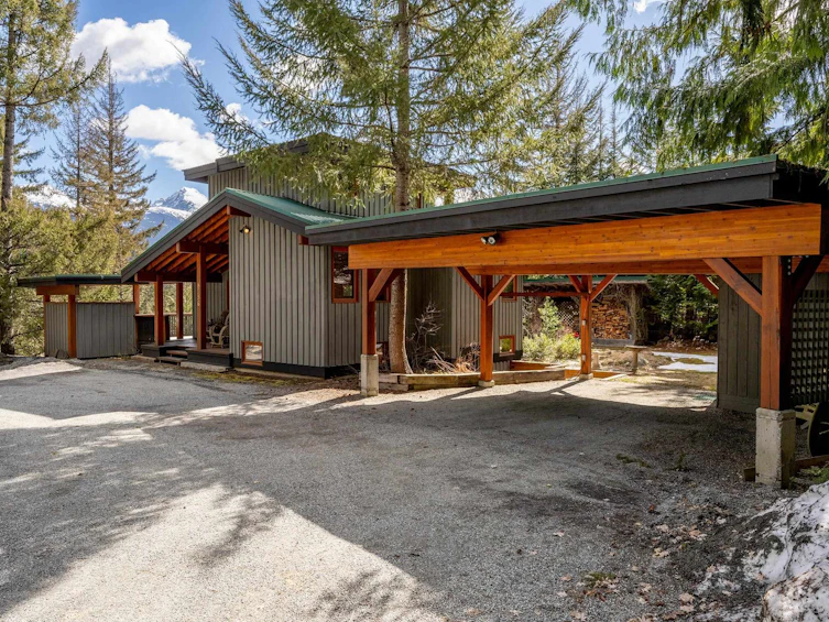 8596 Drifter Place, Whistler, BC, V8E 0G2 - 37