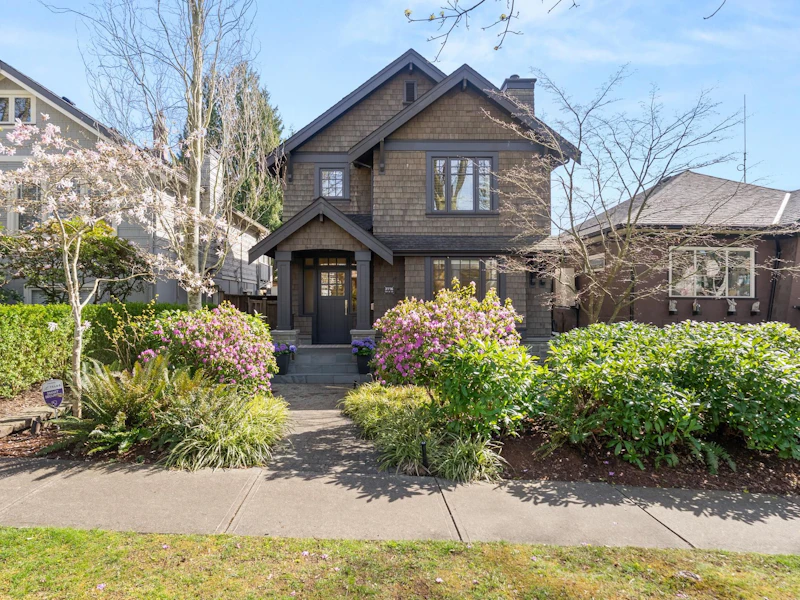 3116 W 28th Avenue, Vancouver BC V6L 1X5