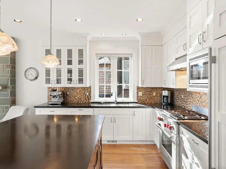 3116 W 28th Avenue, Vancouver, BC, V6L 1X5 - 11