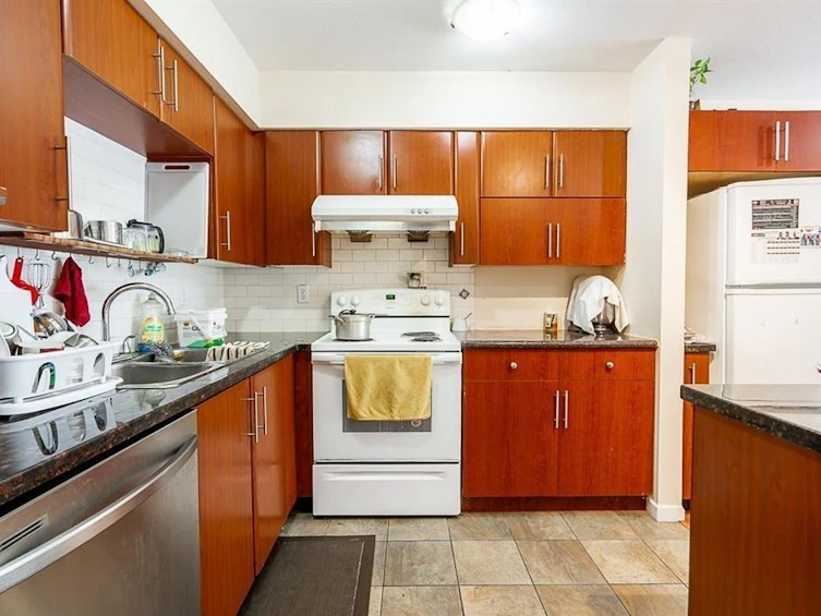 35-6110 138 Street, Surrey, BC, V3X 3V6 - 6