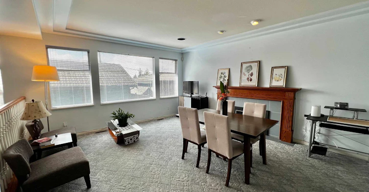 F-4864 Watling Street, Burnaby, BC, V5J 1W5