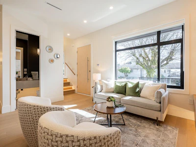 2-4875 Albert Street - 5