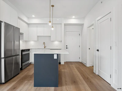 305-20286 72b Avenue - 5