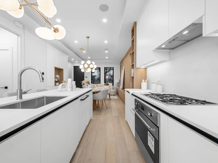 2-4885 Moss Street, Vancouver, BC, V5R 3T3 - 11