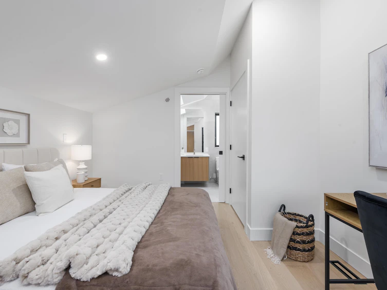 2-4885 Moss Street, Vancouver, BC, V5R 3T3 - 18