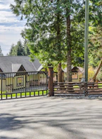 12480 Cathy Crescent