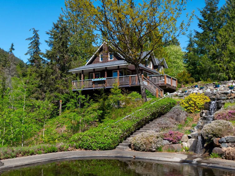 1293 Westside Road, Bowen Island, BC, V0N 1G2