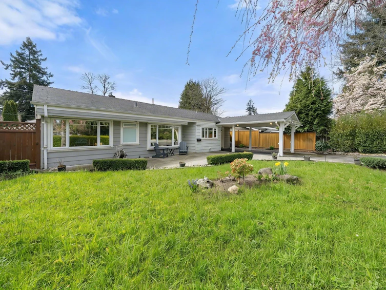 1615 Mcbride Street, North Vancouver, BC, V7P 1G5 - 3