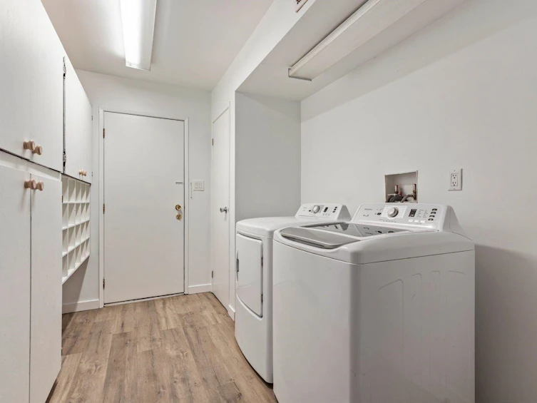 739 E 26th Street, North Vancouver, BC, V7K 1A3 - 30