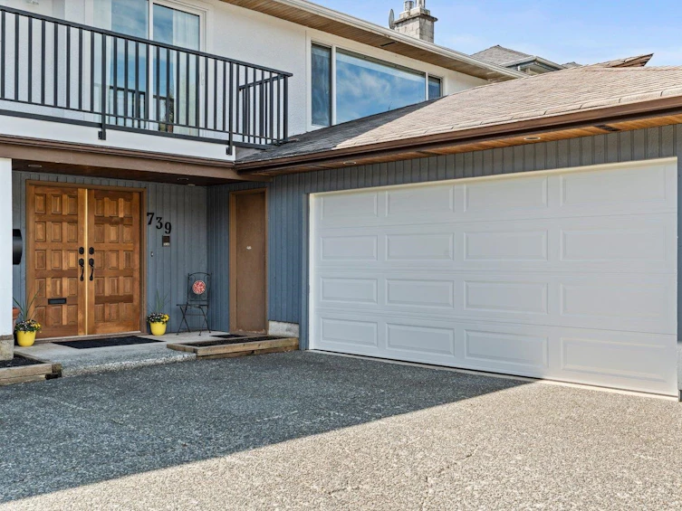 739 E 26th Street, North Vancouver, BC, V7K 1A3 - 3