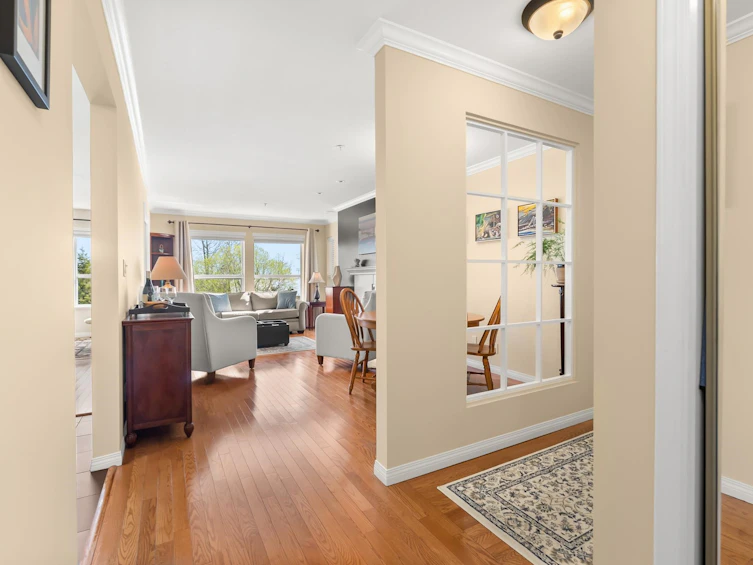 225-12931 Railway Avenue, Richmond, BC, V7E 6M5 - 2