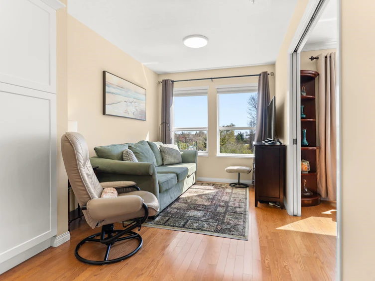 225-12931 Railway Avenue, Richmond, BC, V7E 6M5 - 12