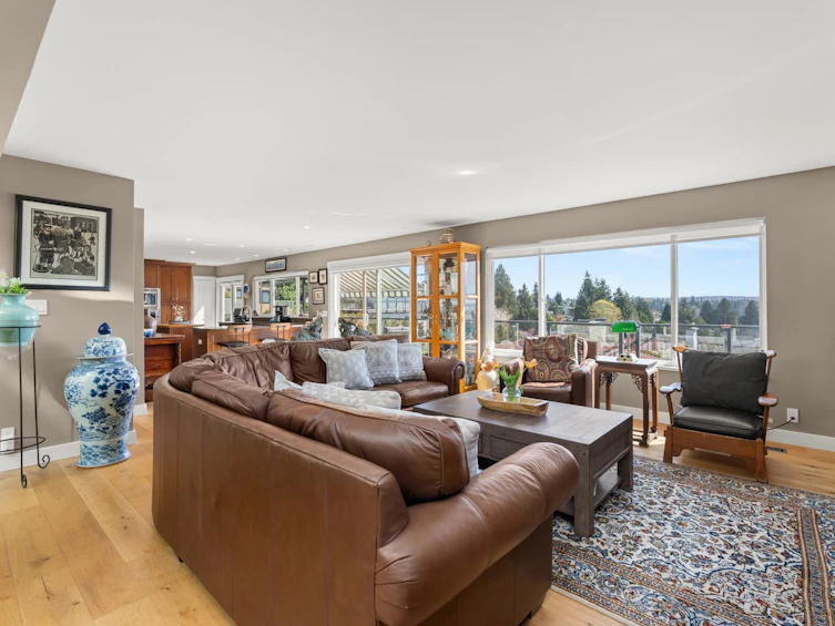 15535 Royal Avenue, Surrey, BC, V4B 1N5 - 8