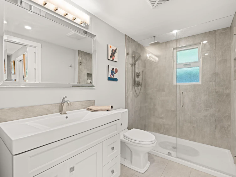 15535 Royal Avenue, Surrey, BC, V4B 1N5 - 20