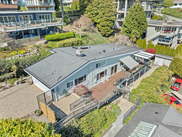 15535 Royal Avenue, Surrey, BC, V4B 1N5 - 2