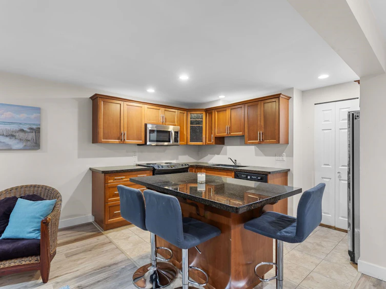 23808 58a Avenue, Langley, BC, V2Z 1A5 - 24