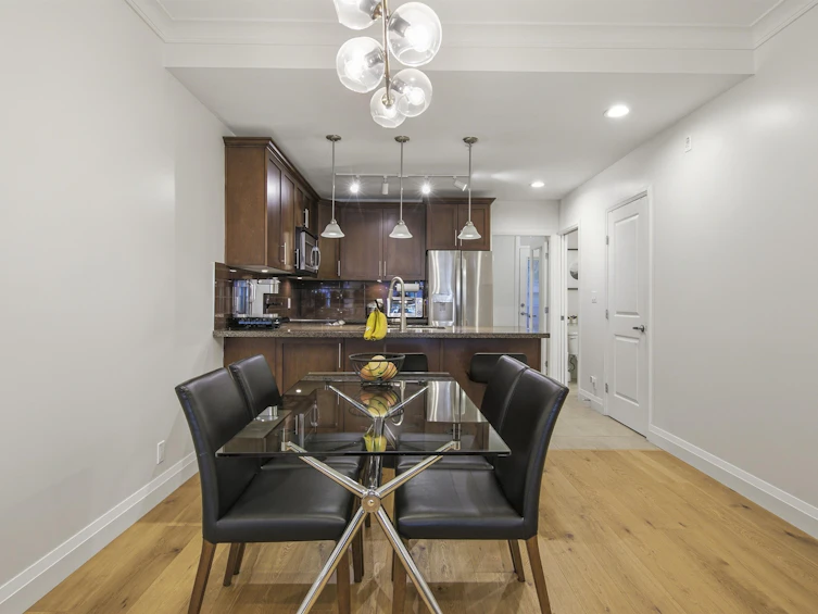 219-5588 Patterson Avenue, Burnaby, BC, V5H 0A7 - 4