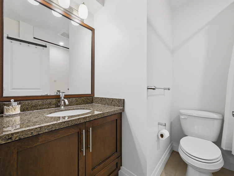 219-5588 Patterson Avenue, Burnaby, BC, V5H 0A7 - 19