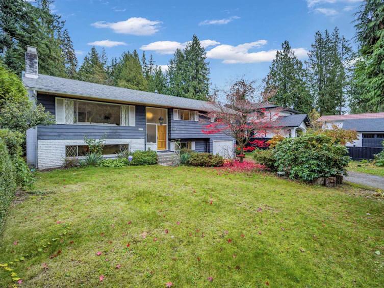 4578 Capilano Road, North Vancouver, BC, V7R 4K3 - 20