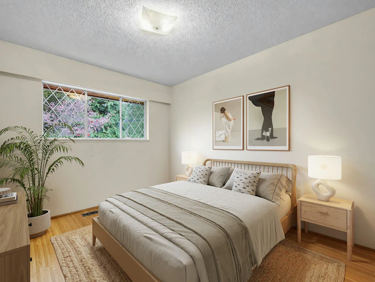 4578 Capilano Road, North Vancouver, BC, V7R 4K3 - 8