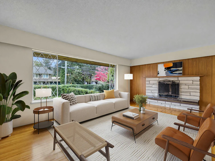 4578 Capilano Road, North Vancouver, BC, V7R 4K3 - 3
